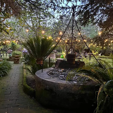 Antica Dimora Santa Maria Del Pozzo Bed & Breakfast Caserta